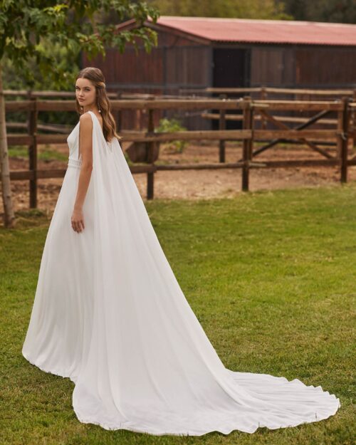 Alternative view of Vestido de novia NASARA