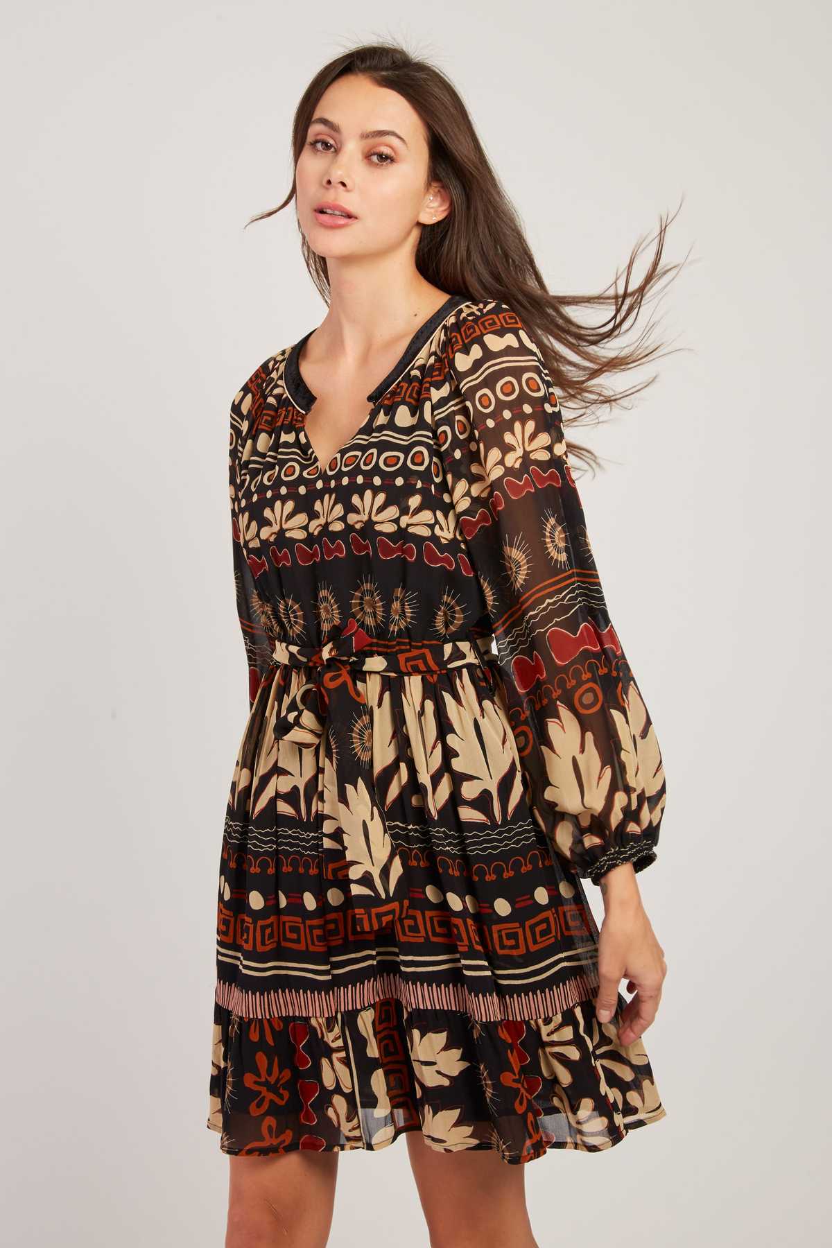 Vestido corto de manga larga estampado boho René Derhy - Imagen 3