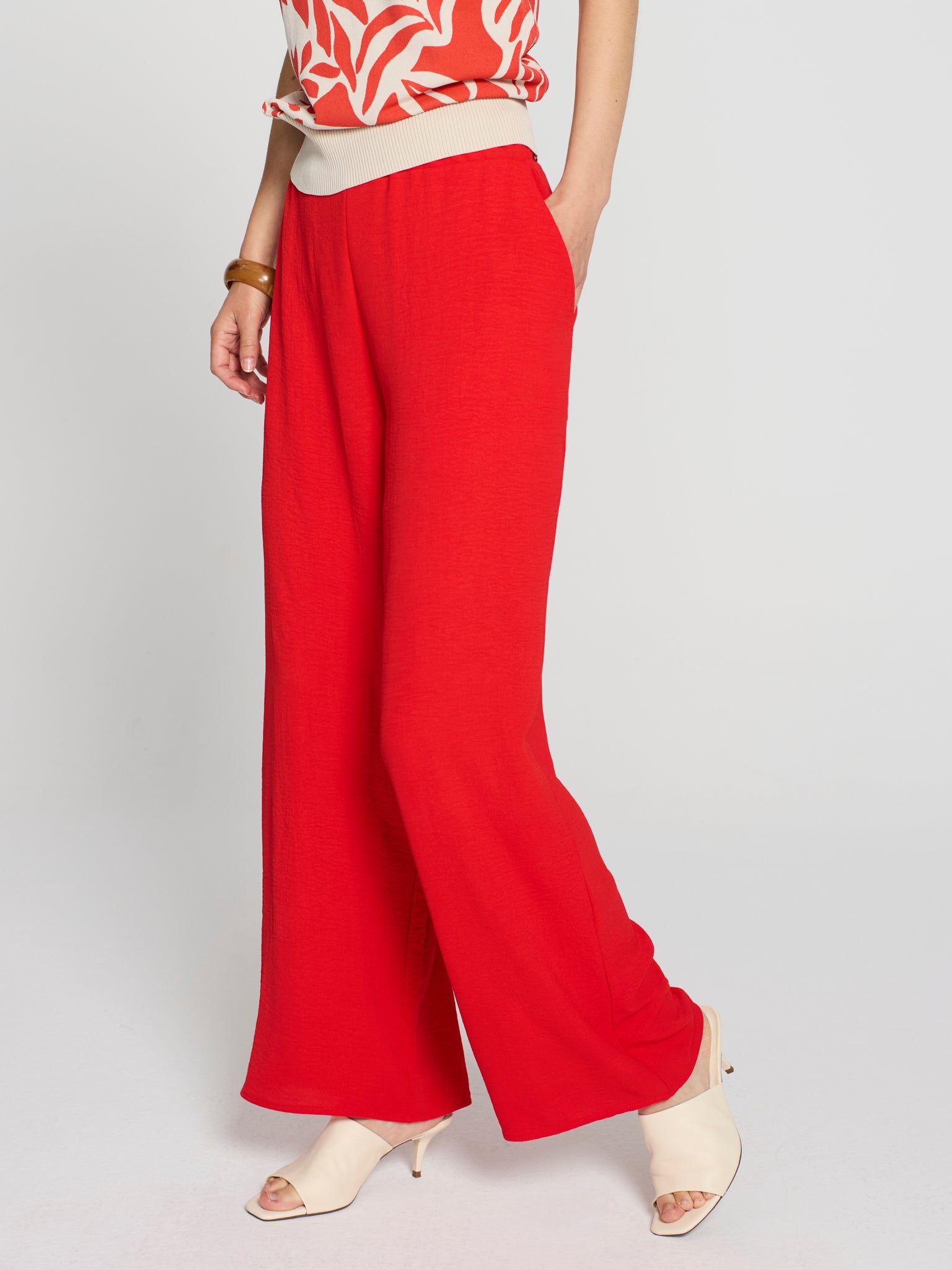 Pantalón fluido liso